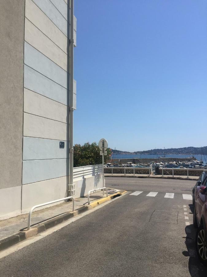 Le Suffren, Ventile ,Wifi, A 100 M De La Plage Toulon Eksteriør billede